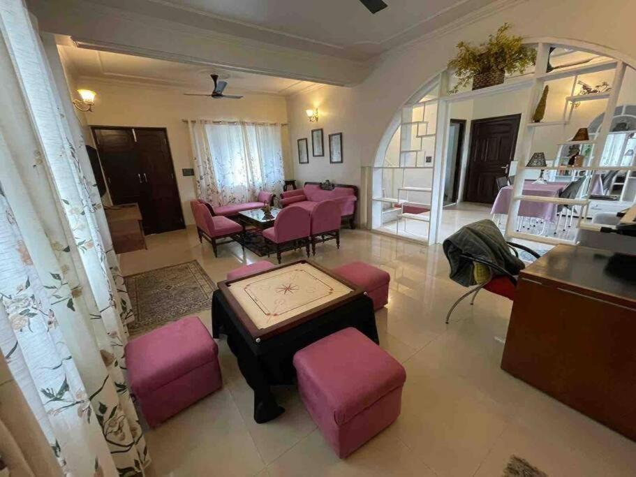 Alinda House Naukuchiatal By The Ghaur Hotel Bhīm Tāl Екстериор снимка