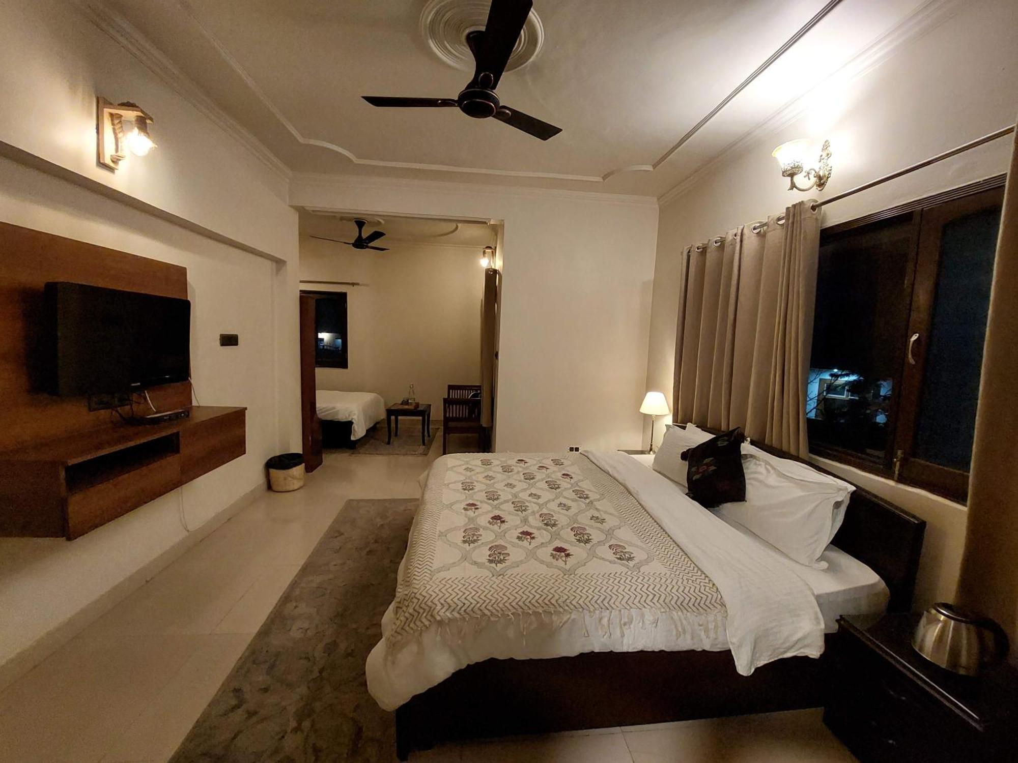 Alinda House Naukuchiatal By The Ghaur Hotel Bhīm Tāl Екстериор снимка