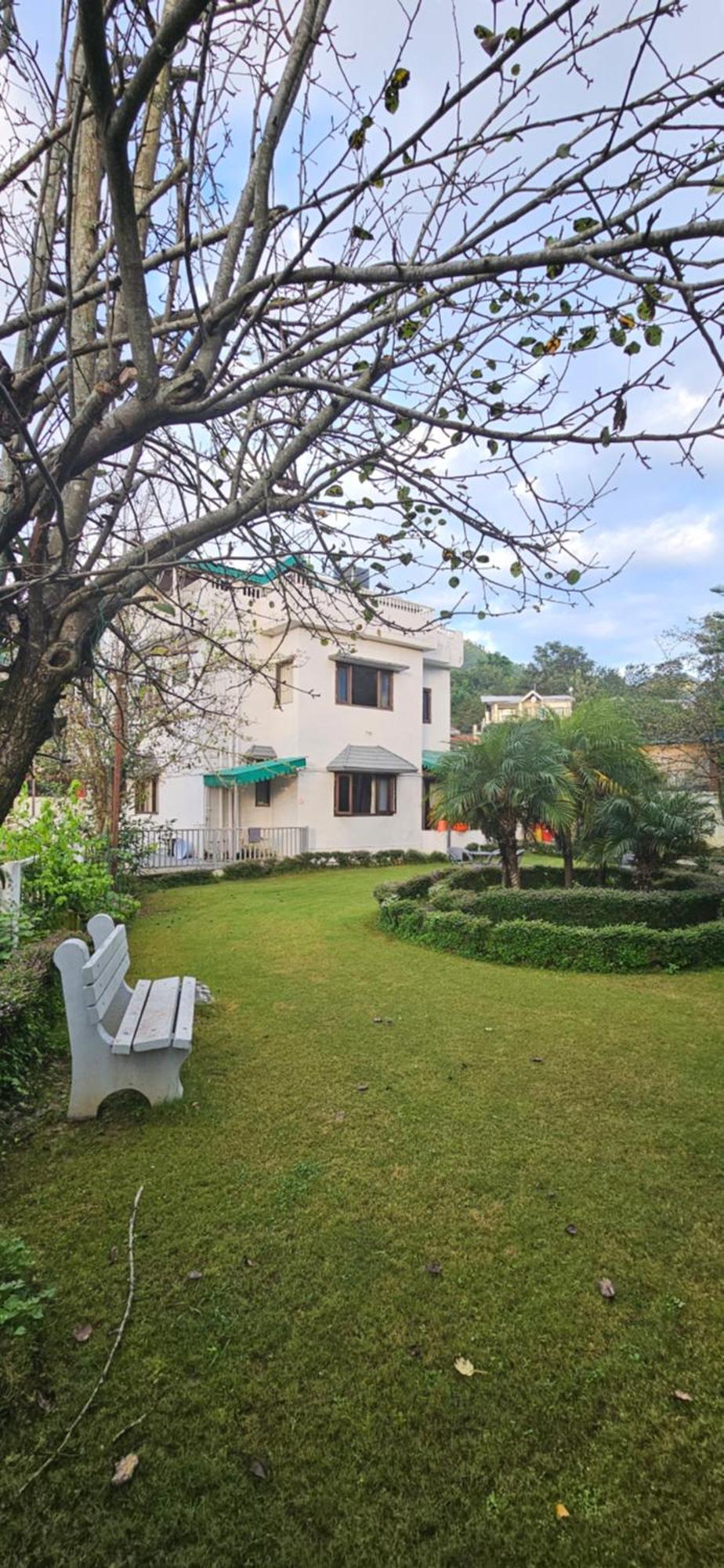 Alinda House Naukuchiatal By The Ghaur Hotel Bhīm Tāl Екстериор снимка